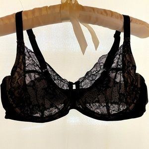NATORI bra, great condition, no flaws.